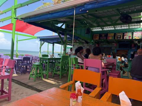 Barefoot Bar — our photo