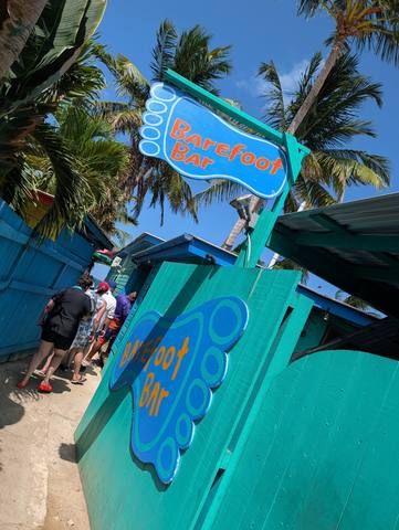 Barefoot Bar — our photo